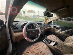 هيونداي أزيرا